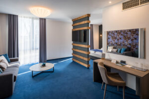 Varda-Hotel_apartman_szoba_4_neofloor